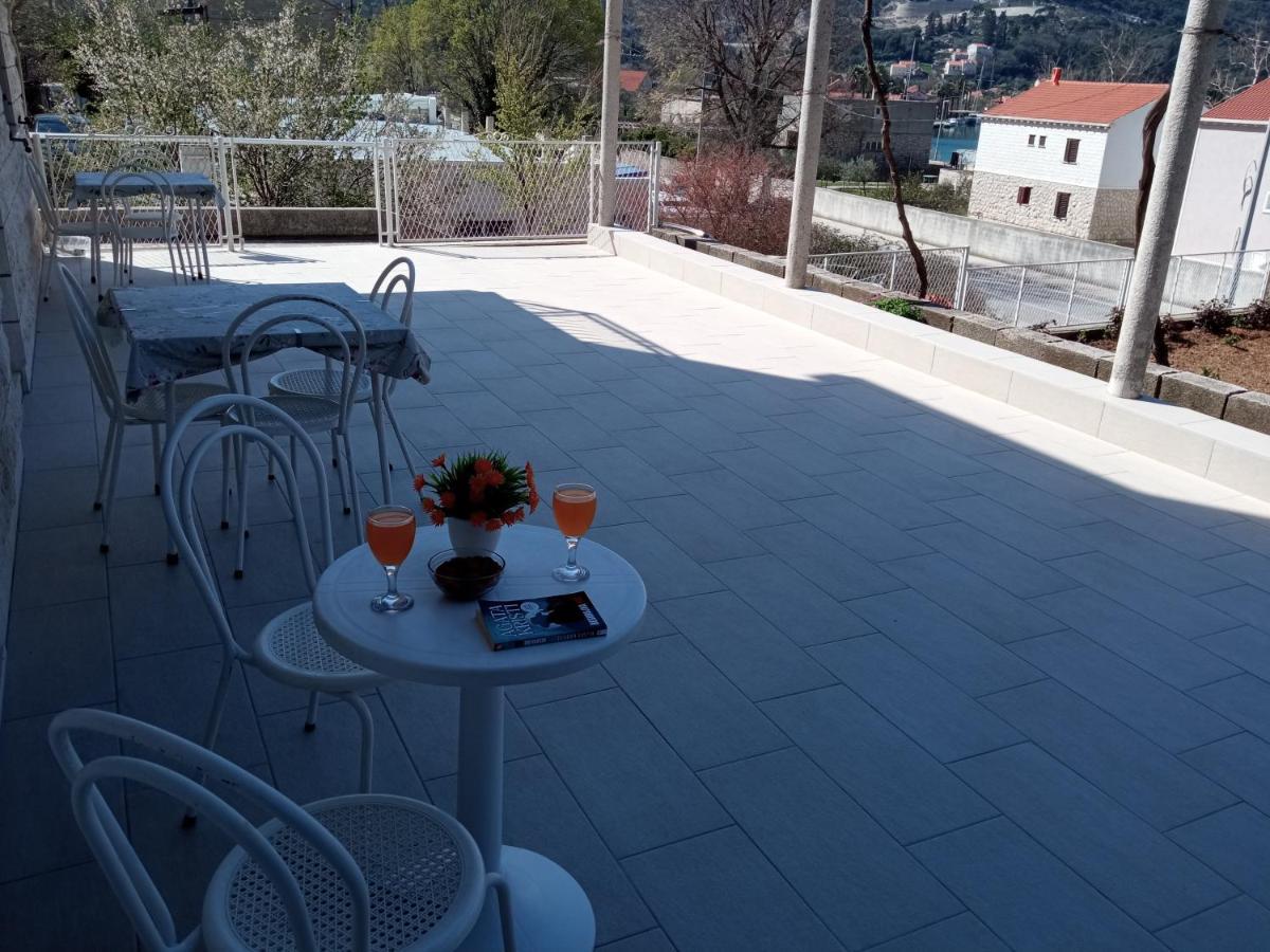Sun Studio Apartment Komolac Ngoại thất bức ảnh