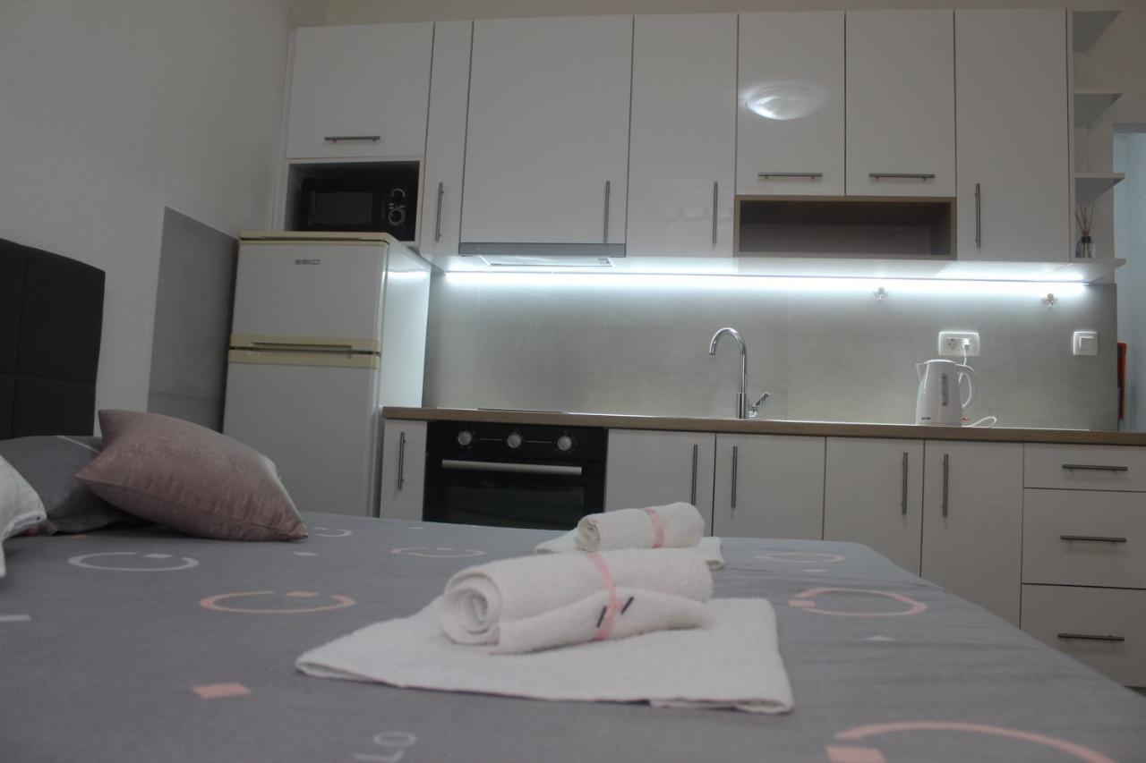 Sun Studio Apartment Komolac Ngoại thất bức ảnh